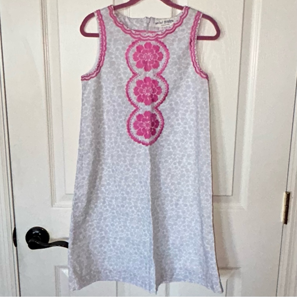 Mini Boden Embroidered Floral Dress 💗